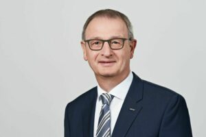 Dr._Wilfried_Schäfer,_Geschäftsführer,_VDW