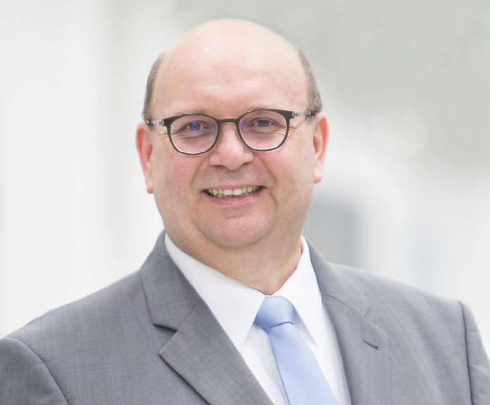 Prof. Dr. Peter Hofmann wird CTO bei der Kuka AG