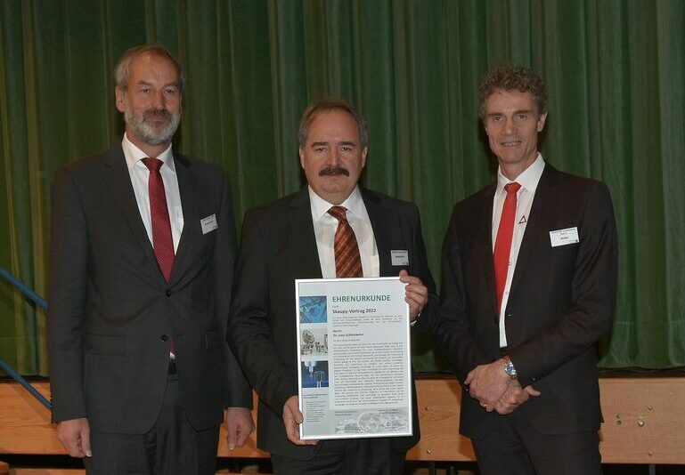 Dr. Uwe Schleinkofer von Ceratizit erhält Skaupy-Preis